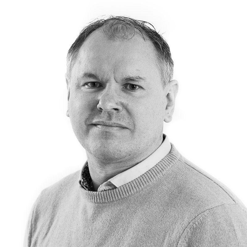 Kontakt – ROGER ANDERSSON VD Tel: 0322-66 83 35 Mobil: 0769-455433 roger.andersson@lindhs.com